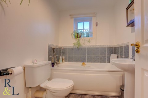 Property thumbnail image for Mardale Close, Gamston, Nottingham