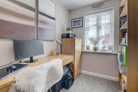 Property thumbnail image for Edinburgh Road, Church Gresley, Swadlincote