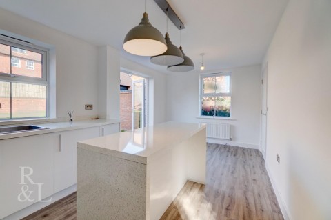 Property thumbnail image for Wellingtonia Crescent, Edwalton, Nottingham