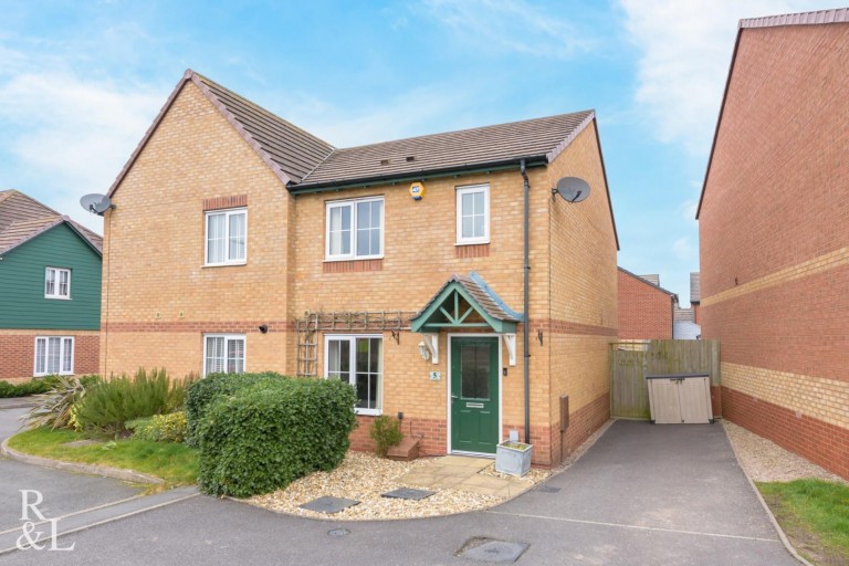 Bluebell Grove, Woodville