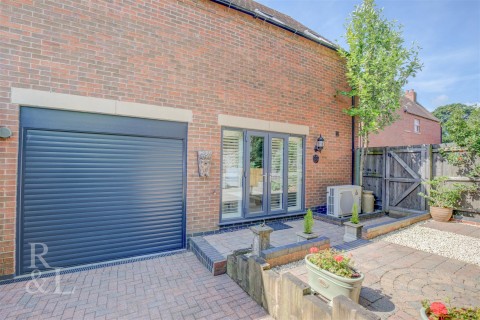 Property thumbnail image for Manor View Close, Worthington