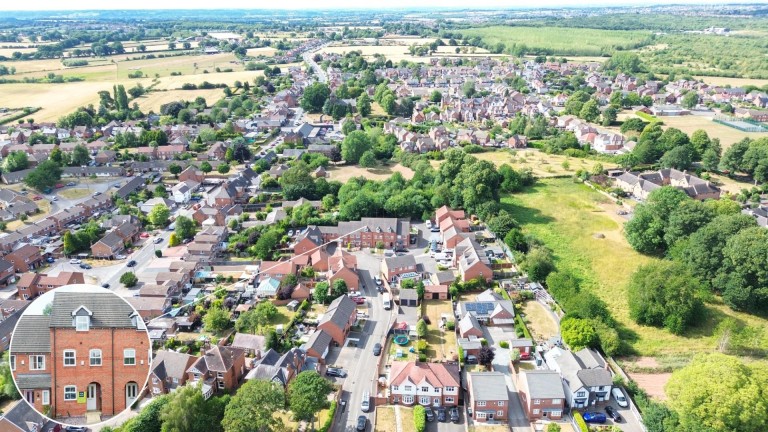 Manor School View, Overseal