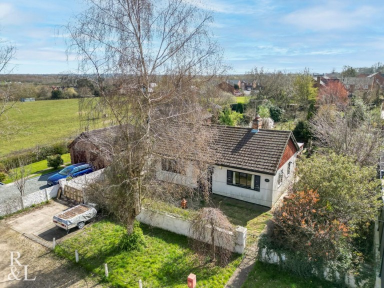 Windyridge, Overseal