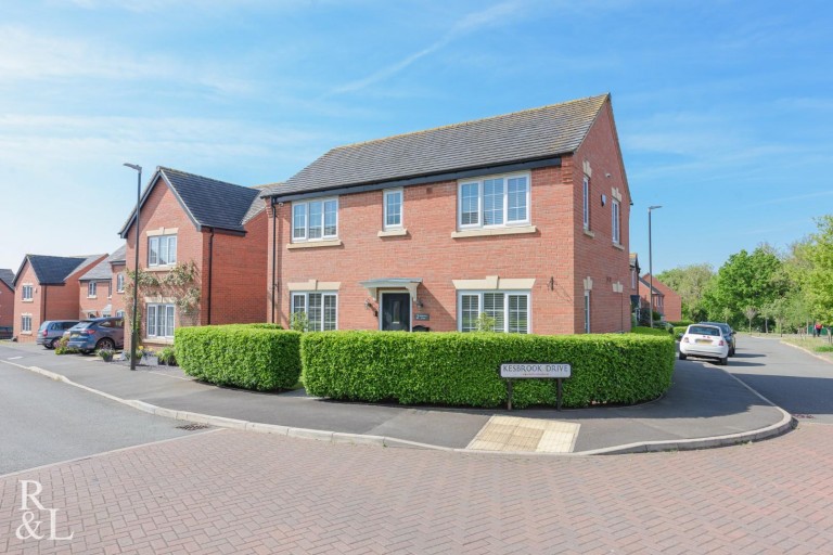 Kesbrook Drive, Overseal
