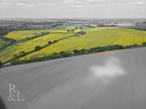 Property thumbnail image for Kisses Barn Farm, Kisses Barn Lane