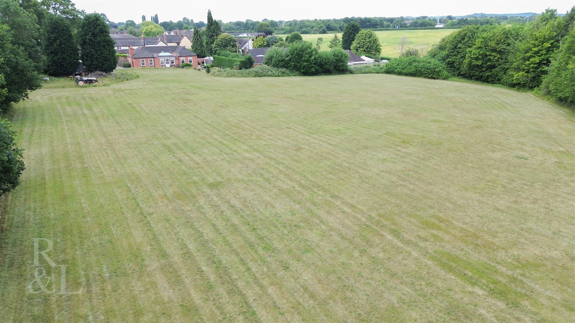 Property image for The Paddock, Stud Farm Drive, Bonehill, Tamworth