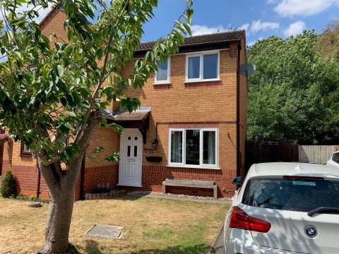 Property thumbnail image for 36 Huntingdon Close