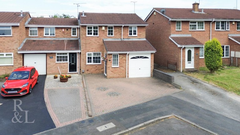 Heron Drive, Woodville, Swadlincote