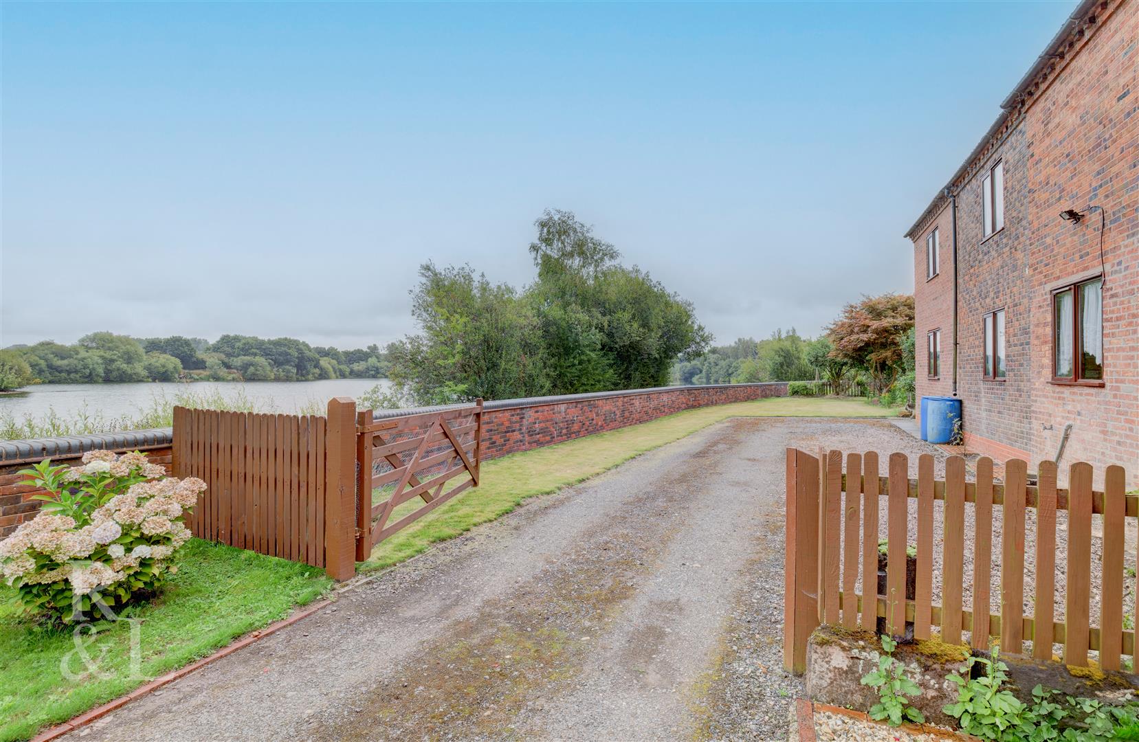 Property image for Canalside Cottages, Bodymoor Heath, Sutton Coldfield