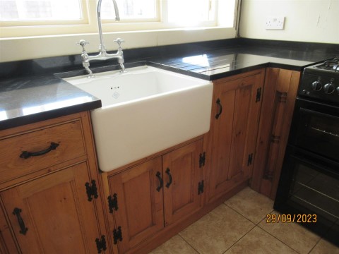 Property thumbnail image for Watling Street, Wilnecote B77