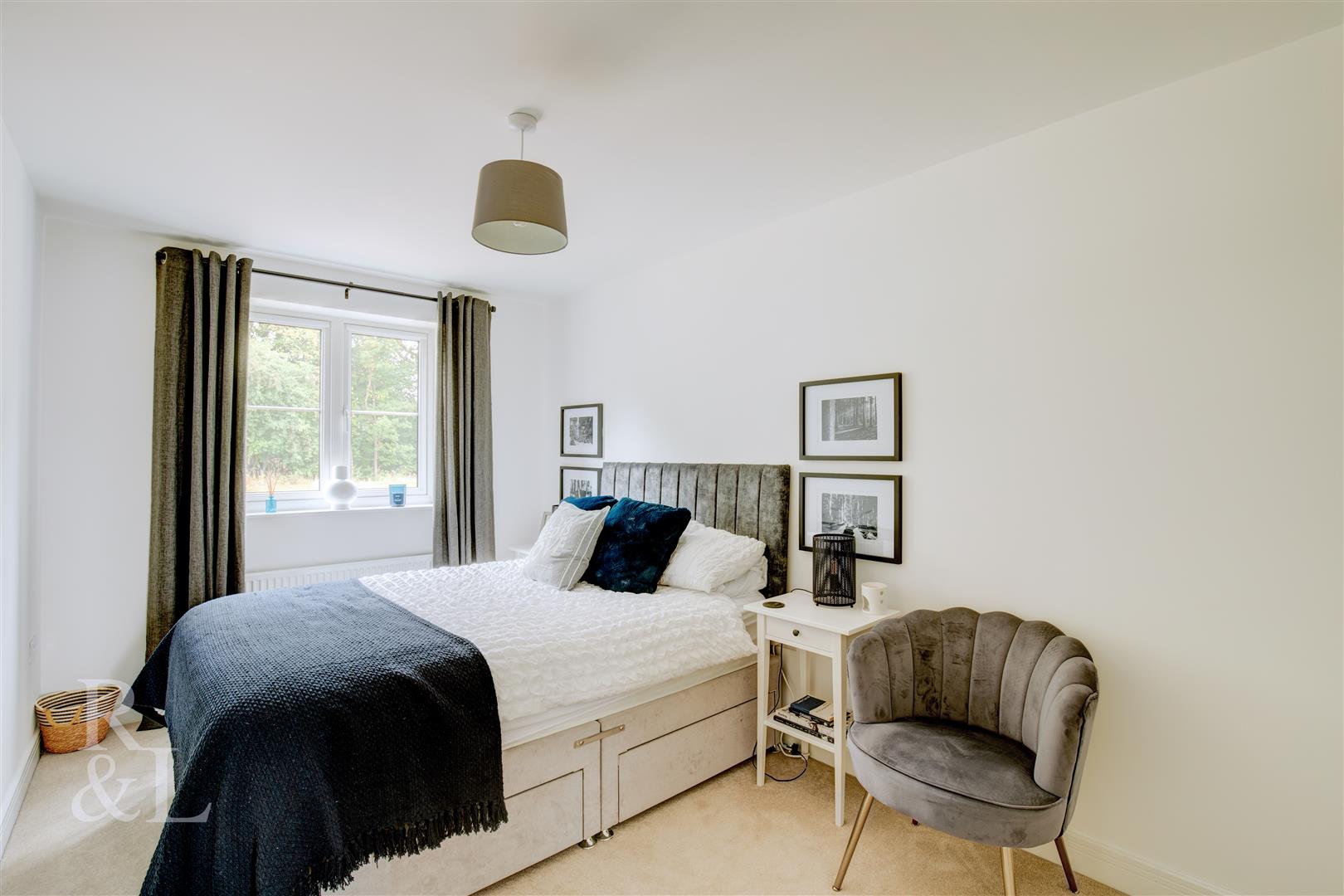 Property image for Ivatt Close, Midway