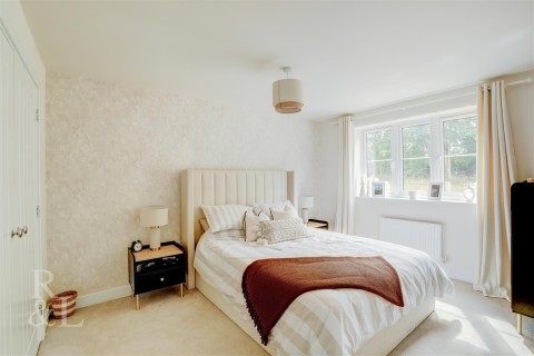 Property thumbnail image for Ivatt Close, Midway