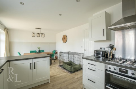 Property thumbnail image for Ivatt Close, Midway