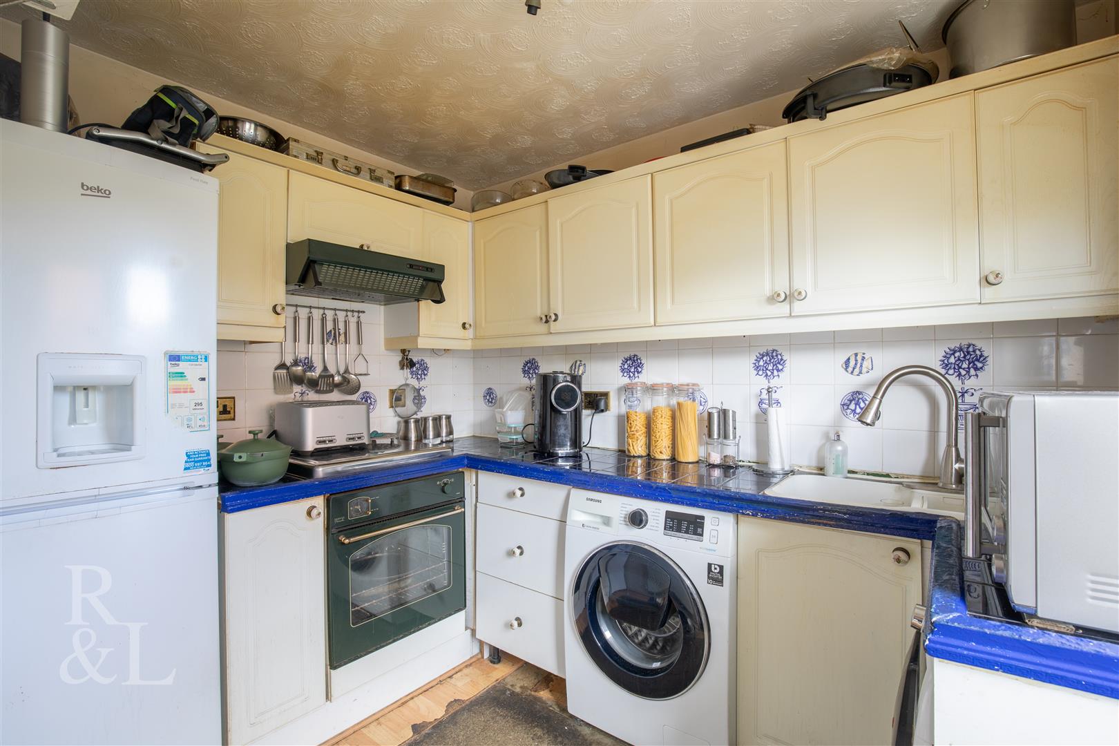 Property image for Carshalton Grove, Wolverhampton
