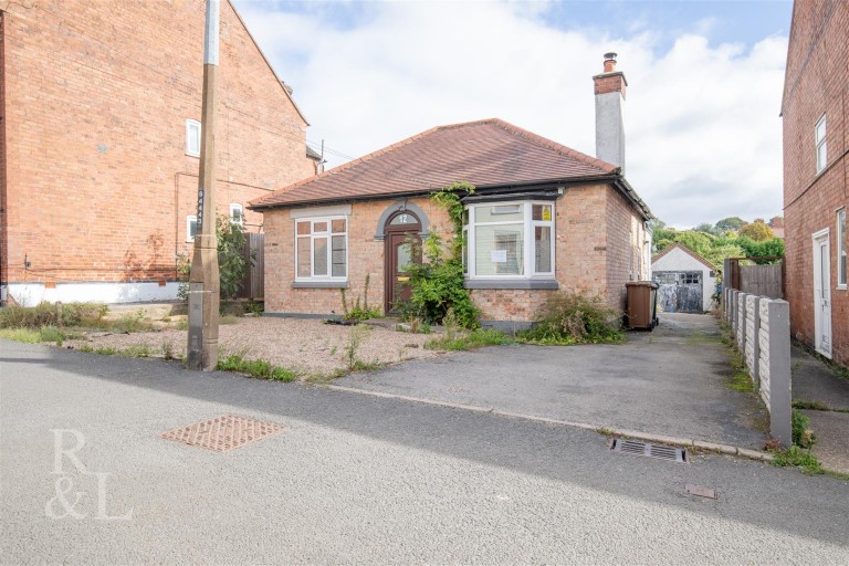 Thorntree Lane, Newhall