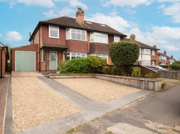 Medina Drive, Tollerton, Nottingham