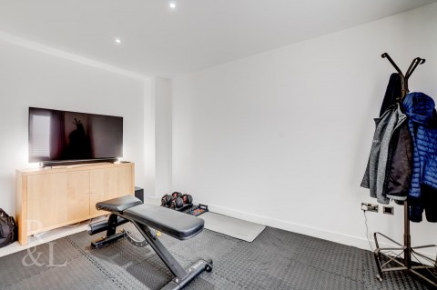 Property thumbnail image for Blackbird Crescent, Edwalton, Nottingham