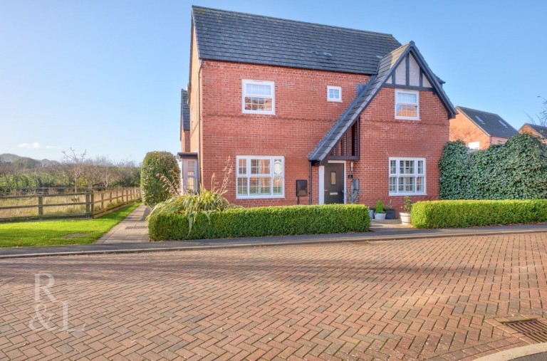 Bernard Vann Crescent, Ashby-De-La-Zouch