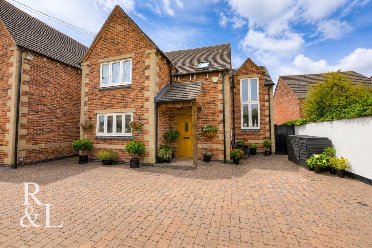 Mount Road, Castle Gresley, Swadlincote