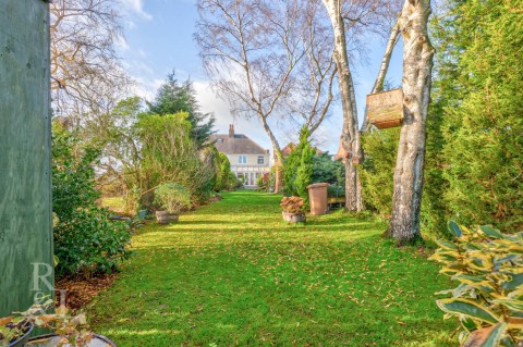 Property thumbnail image for Acresford Road, Overseal, Swadlincote