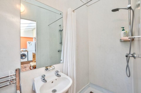 Property thumbnail image for Acresford Road, Overseal, Swadlincote