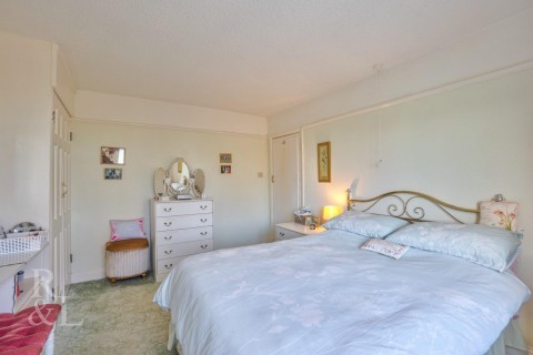 Property thumbnail image for Acresford Road, Overseal, Swadlincote