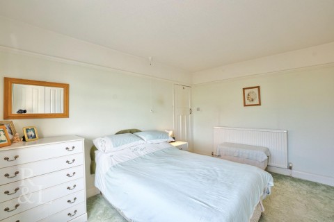 Property thumbnail image for Acresford Road, Overseal, Swadlincote