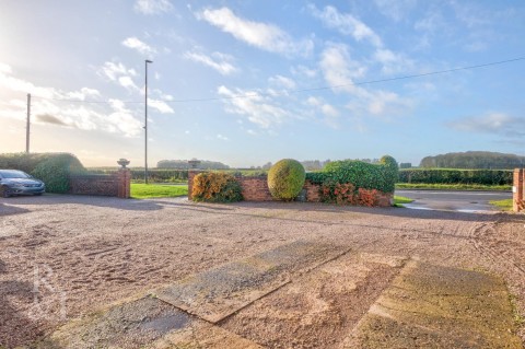 Property thumbnail image for Acresford Road, Overseal, Swadlincote