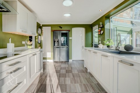 Property thumbnail image for Selby Lane, Keyworth, Nottingham