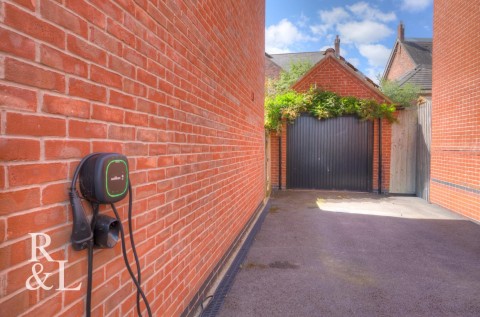 Property thumbnail image for Glade Lane, Ashby-De-La-Zouch