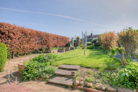 Property thumbnail image for Wolds Drive, Keyworth, Nottingham