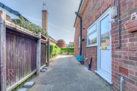 Property thumbnail image for Wolds Drive, Keyworth, Nottingham