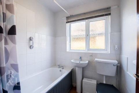 Property thumbnail image for Wolds Drive, Keyworth, Nottingham