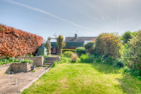 Property thumbnail image for Wolds Drive, Keyworth, Nottingham