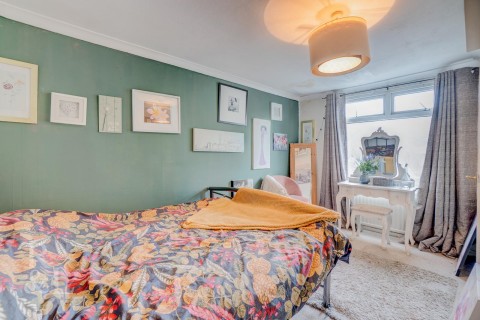 Property thumbnail image for Valley Road, Radcliffe-on-Trent, Nottingham