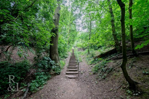 Property thumbnail image for Valley Road, Radcliffe-on-Trent, Nottingham