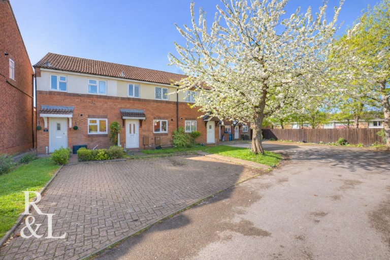 Bronte Court, Leyfields