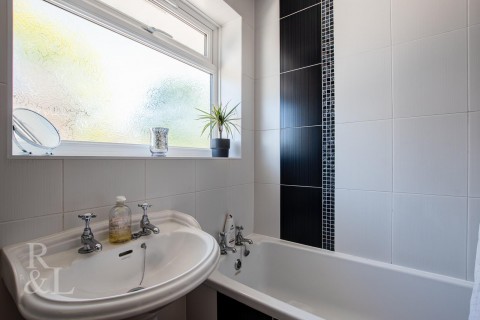 Property thumbnail image for Brook View Drive, Keyworth, Nottingham