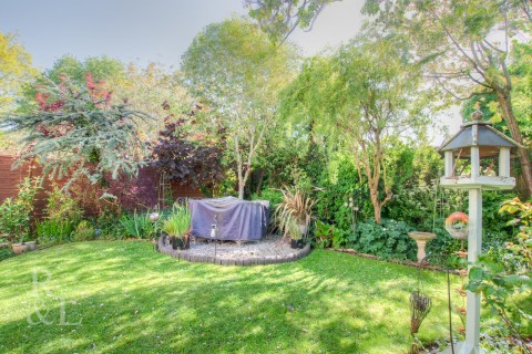Property thumbnail image for Brook View Drive, Keyworth, Nottingham