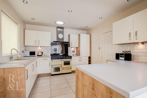 Property thumbnail image for Selby Lane, Keyworth, Nottingham