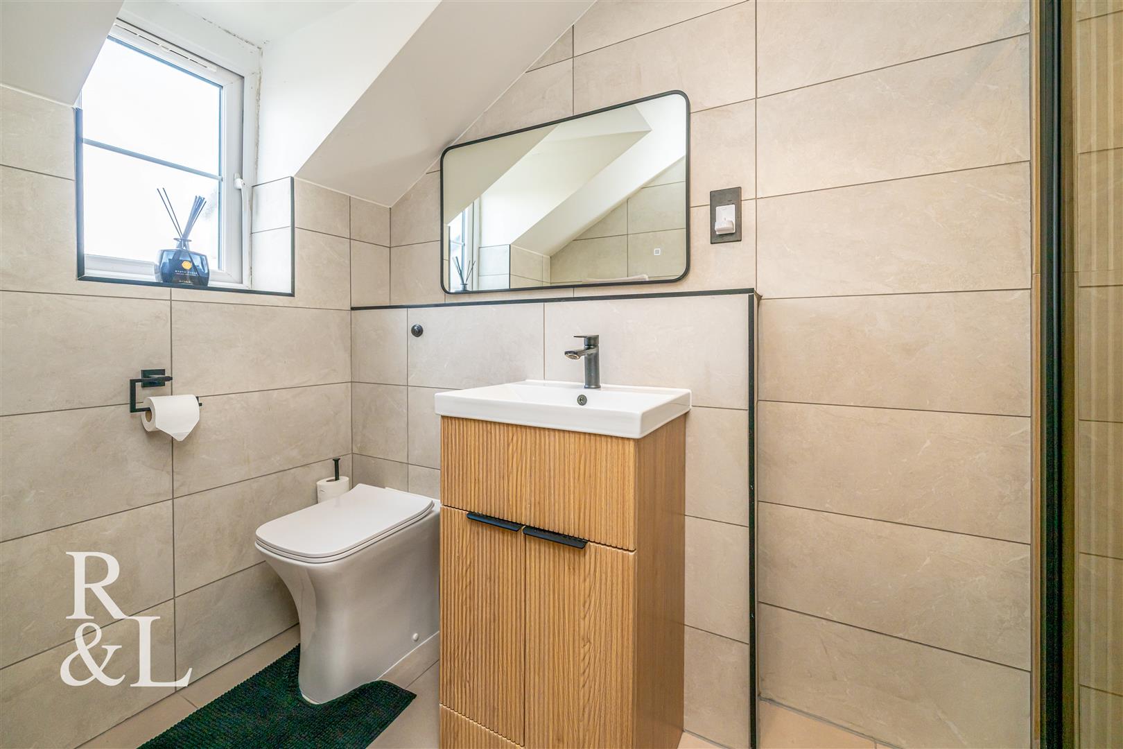 Property image for Amina Gardens, Bradmore