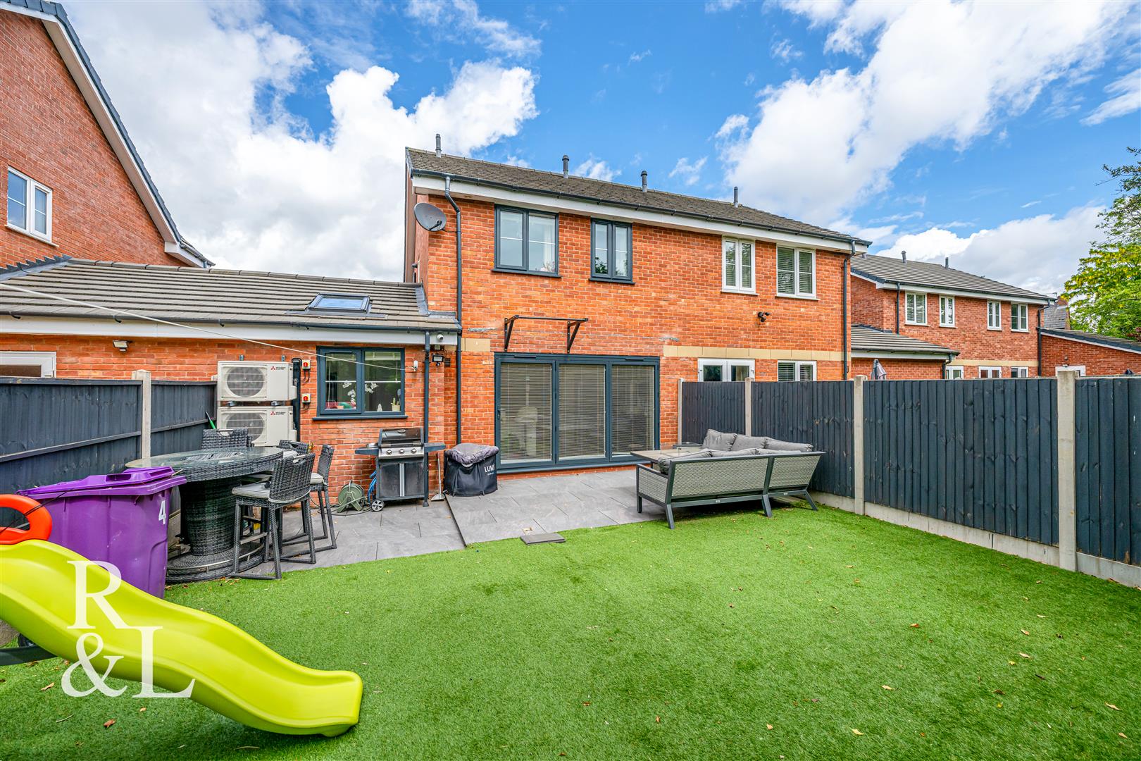 Property image for Amina Gardens, Bradmore