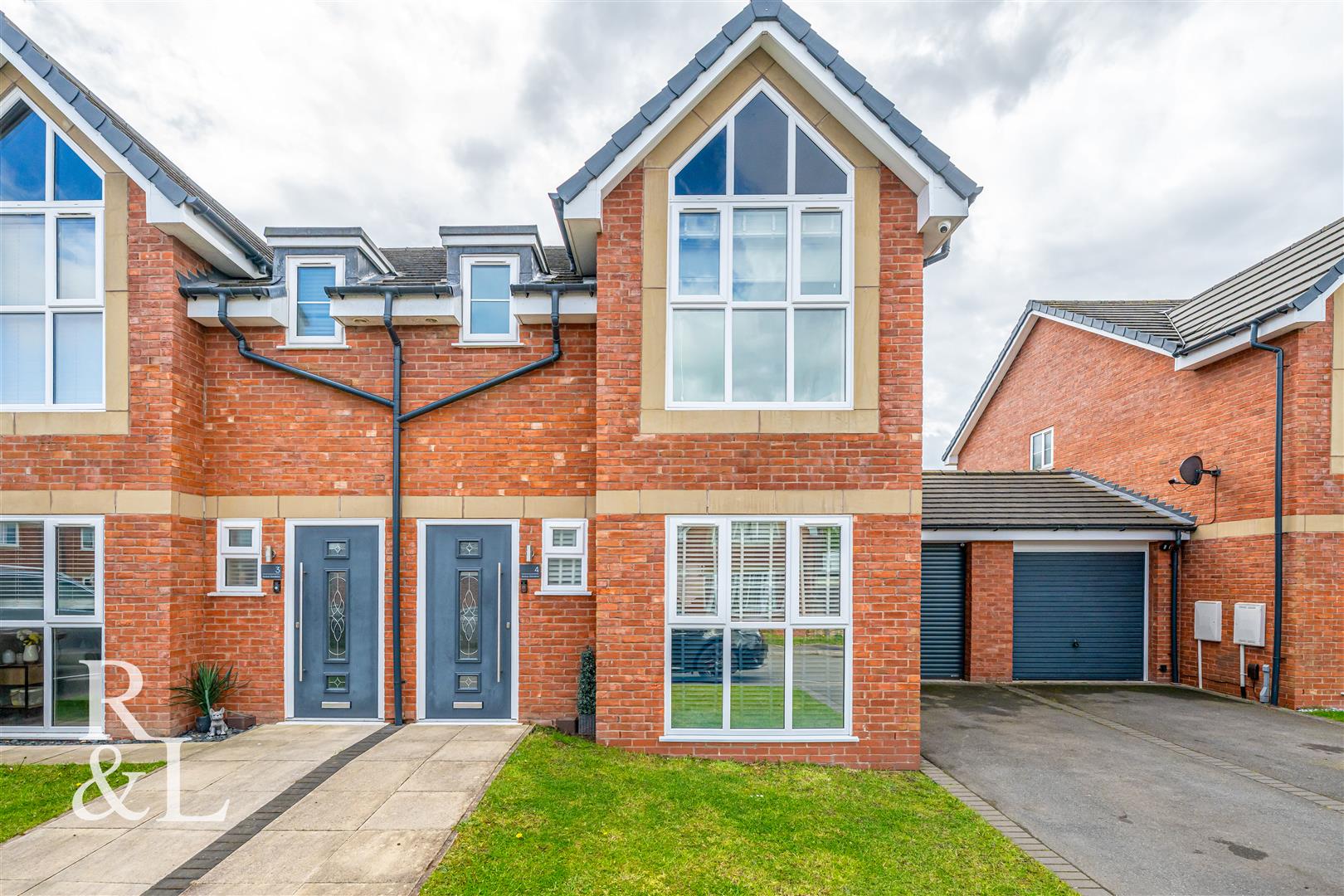 Property image for Amina Gardens, Bradmore