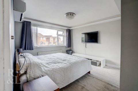 Property thumbnail image for Crossdale Drive, Keyworth, Nottingham