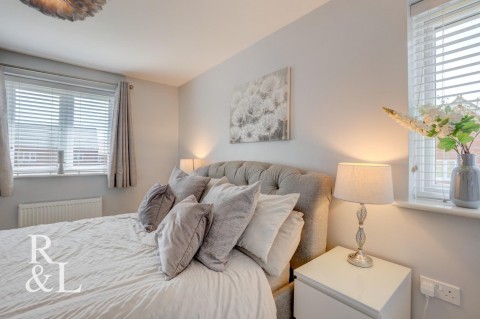 Property thumbnail image for Winfield Way, Blackfordby, Swadlincote