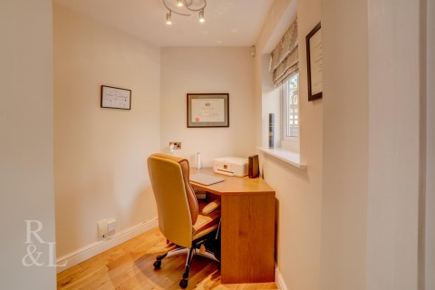 Property thumbnail image for Westminster Drive, Radcliffe-On-Trent, Nottingham