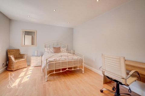 Property thumbnail image for Westminster Drive, Radcliffe-On-Trent, Nottingham