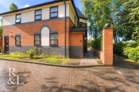 Property thumbnail image for 1 Hardwick Court, Tamworth