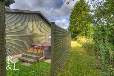 Property thumbnail image for Spring Cottage Road, Overseal, Swadlincote
