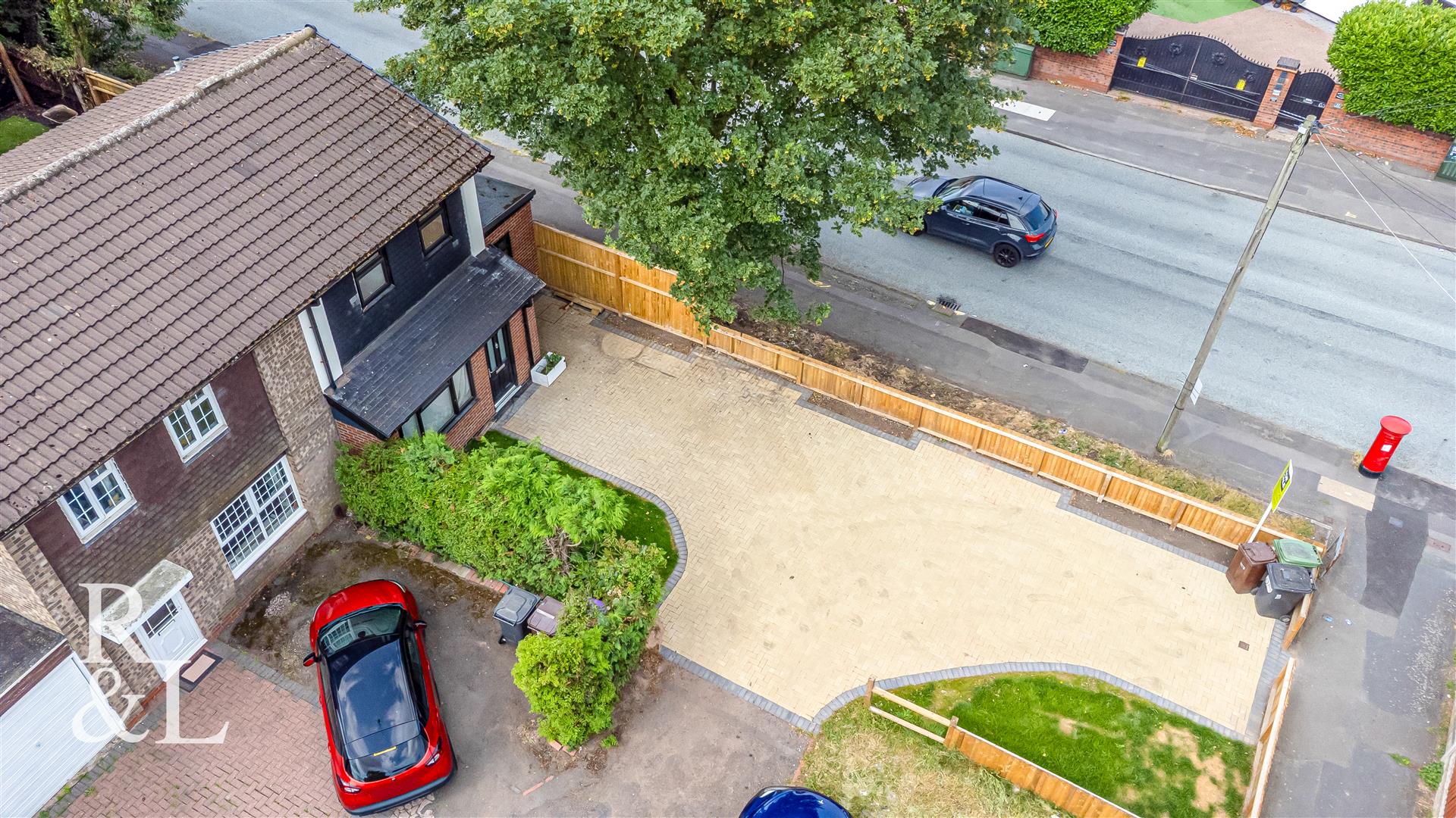 Property image for Lauder Close, Willenhall, Wolverhampton